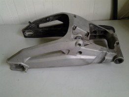 Achterbrug Aprilia Shiver 750