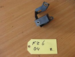 Upper cowl Stay Yamaha FZ6