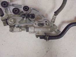 Rempomp achter Suzuki GSX F 650