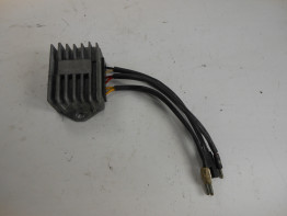 Spanningsregelaar Ducati monster 600