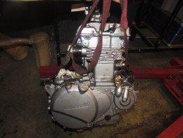 Engine Kawasaki ER 5