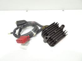 Regler Gleichrichter Honda CBR 1000 F