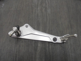 Fussrastetrager vorne links Honda CB 1100 RS