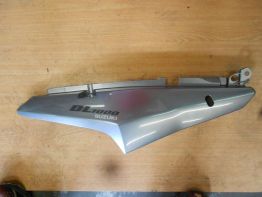 Rechter zijkuip klein Suzuki DL 1000 V STROM