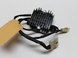 Spanningsregelaar KTM 390 Duke