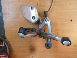 Main step holder right Yamaha FAZER 600