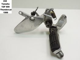 Main step holder right Yamaha YZF 600 Thundercat