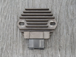 Spanningsregelaar Honda CBF 500