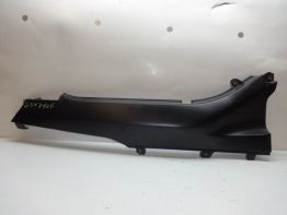 Rechter achterkant Suzuki GSX F 750