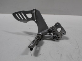 Main step holder right Suzuki GSX R 750