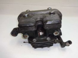 Cylinder head Honda VF 700 750 C Magna
