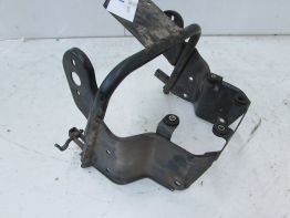 Upper cowl Stay Suzuki GSX F 1100