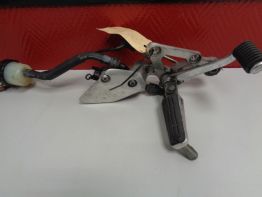 Fussrastetrager vorne rechts Yamaha FAZER 600