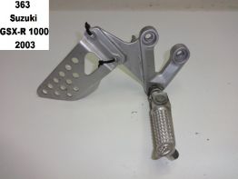 Main step holder right Suzuki GSX R 1000