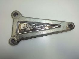 Fussrastetrager vorne links Honda Overige Honda