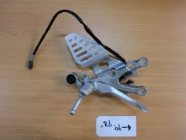 Fussrastetrager vorne rechts Yamaha YZF R6