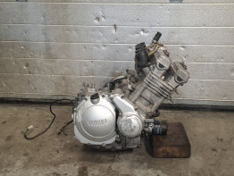 Motorblock Yamaha FZR 600