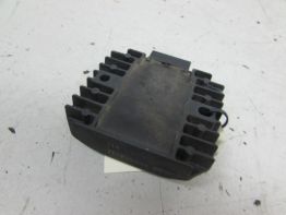 Regulator rectifier Yamaha FZR 600