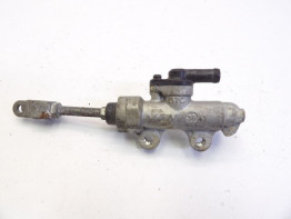 Rear brake master cylinder Suzuki GSX R 1100