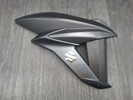 Cowl right small Suzuki GSX S 750