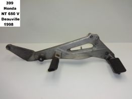 Main step holder right Honda Deauville 650 - 700