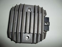 Spanningsregelaar Overig Peugot elysco 125