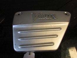 Cowl right small Yamaha V max
