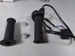 Handvat Moto Guzzi V85 TT