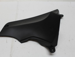 Cowl inner right Suzuki DR 800