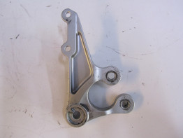 Main step holder right Suzuki GSX R 1000