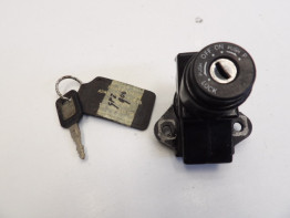 Contact slot Kawasaki GPZ 900