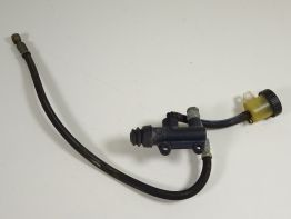 Rempomp achter Ducati 600 SS Supersport