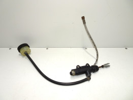 Rempomp achter BMW K 1200 RS
