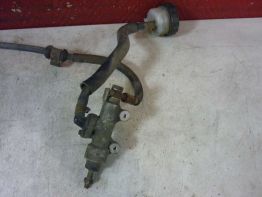 Rempomp achter Honda Deauville 650 - 700