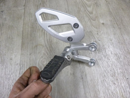 Fussrastetrager vorne rechts BMW S 1000 XR