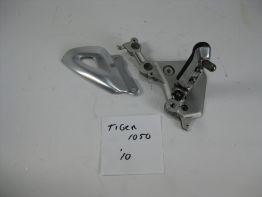 Main step holder right Triumph Tiger 1050