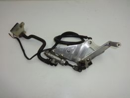 Main step holder right Suzuki GSX R 750
