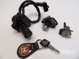 Contact slot Honda VF 700 750 F