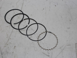 Zuigerveer Kawasaki KLR 250