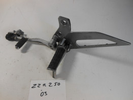 Main step holder left Kawasaki ZZR 250