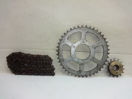 Ketting en tandwielset Suzuki GSX 750