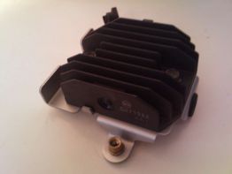 Regulator rectifier Yamaha FAZER 600
