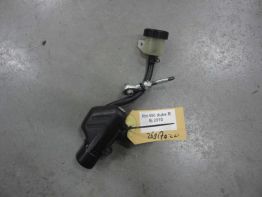 Rempomp achter KTM 690 duke 3