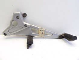 Fussrastetrager vorne links Honda CB 450