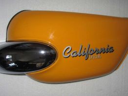 Linker zijkuip klein Moto Guzzi California EV