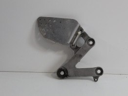 Fussrastetrager vorne rechts Honda CBR 900 RR