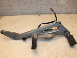 Fussrastetrager vorne rechts Honda Deauville 650 - 700