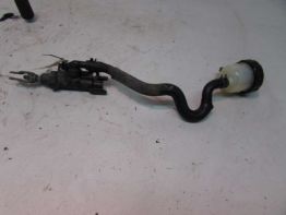 Rempomp achter Yamaha XJ 900 S Diversion