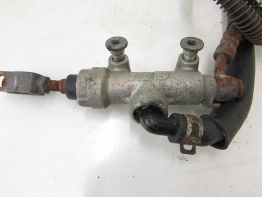 Rempomp achter Kawasaki ZZR 600