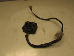 Regler Gleichrichter Honda VF 700 750 C Magna